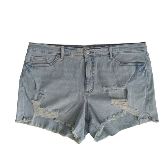 Sofía Jeans by Sofia Vergara Light Wash Distressed Denim Shorts Women's Size 20 - Picture 1 of 12